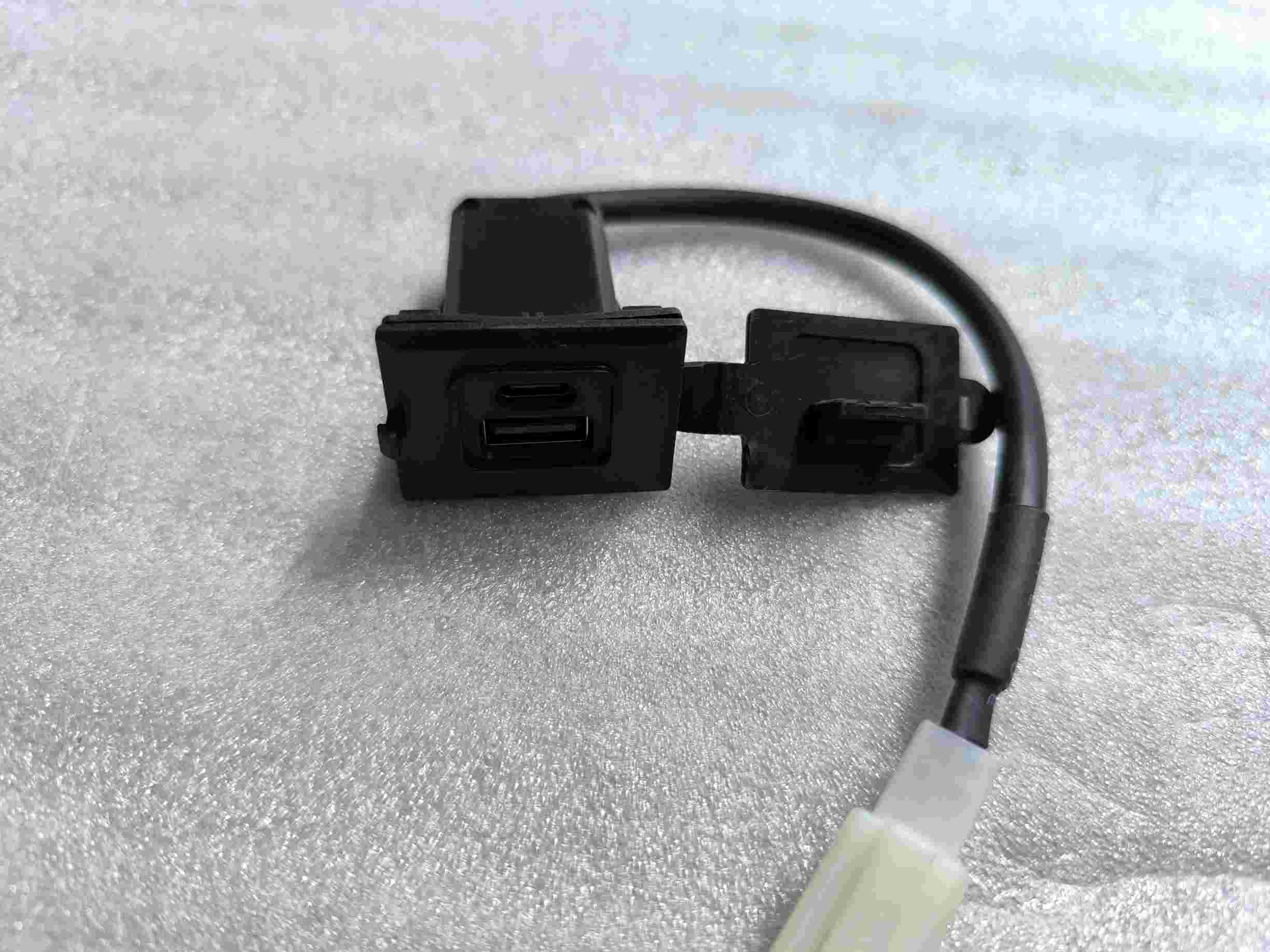 ARORA-CRV 125 - 071-1 ARORA CRV 125 - USB - Görsel 1