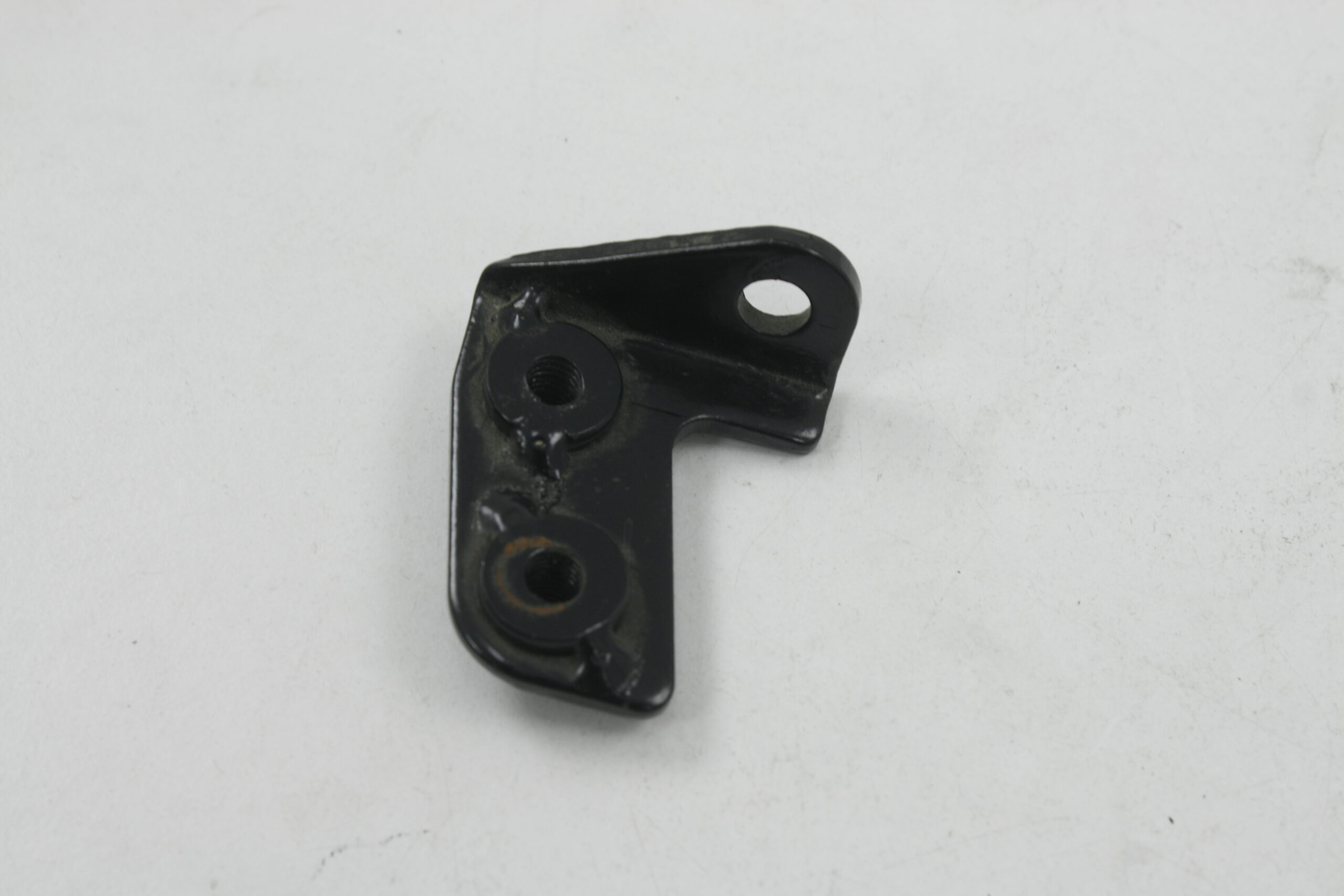 UMA-Y4CFM4000A0228-1 MONDIAL 250 JETMAX ON SIPERLIK MONTAJ BRAKETI SOL - Görsel 1