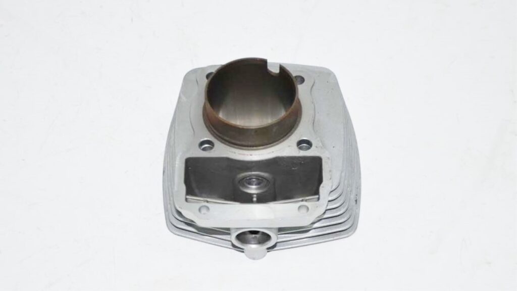 MJ-KUBA-KM15486_1