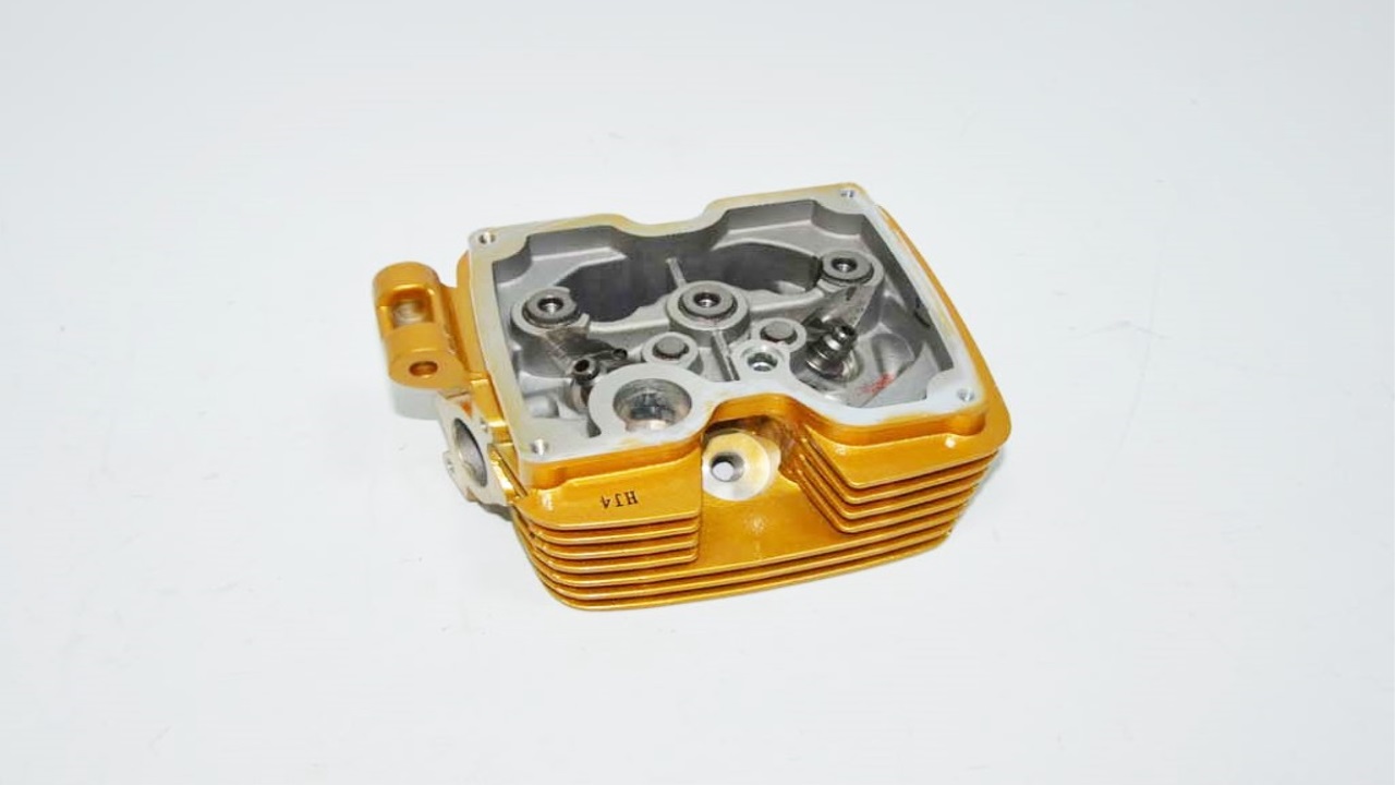 MJ-KUBA-KM24530_1 MJ-KUBA-KM24530_1