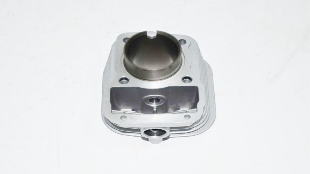 MJ-KUBA-KM46334_1
