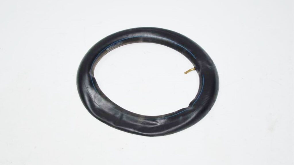 MJ-KUBA-KM48331_1