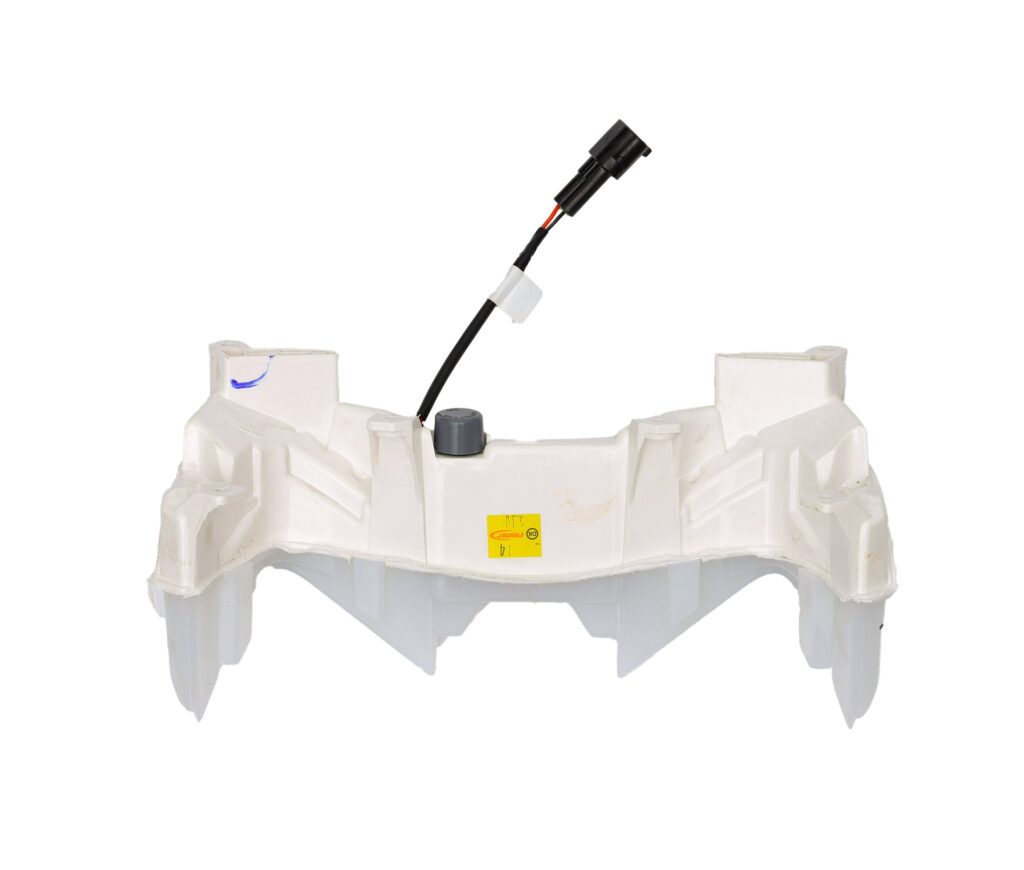 UMA-Y4TVS7000A0557_1